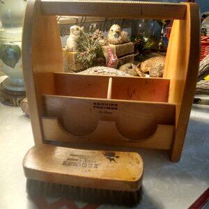 Vintage Esquire Footman Deluxe Wood Shoeshine Kit Caddy with Horsehair Brush